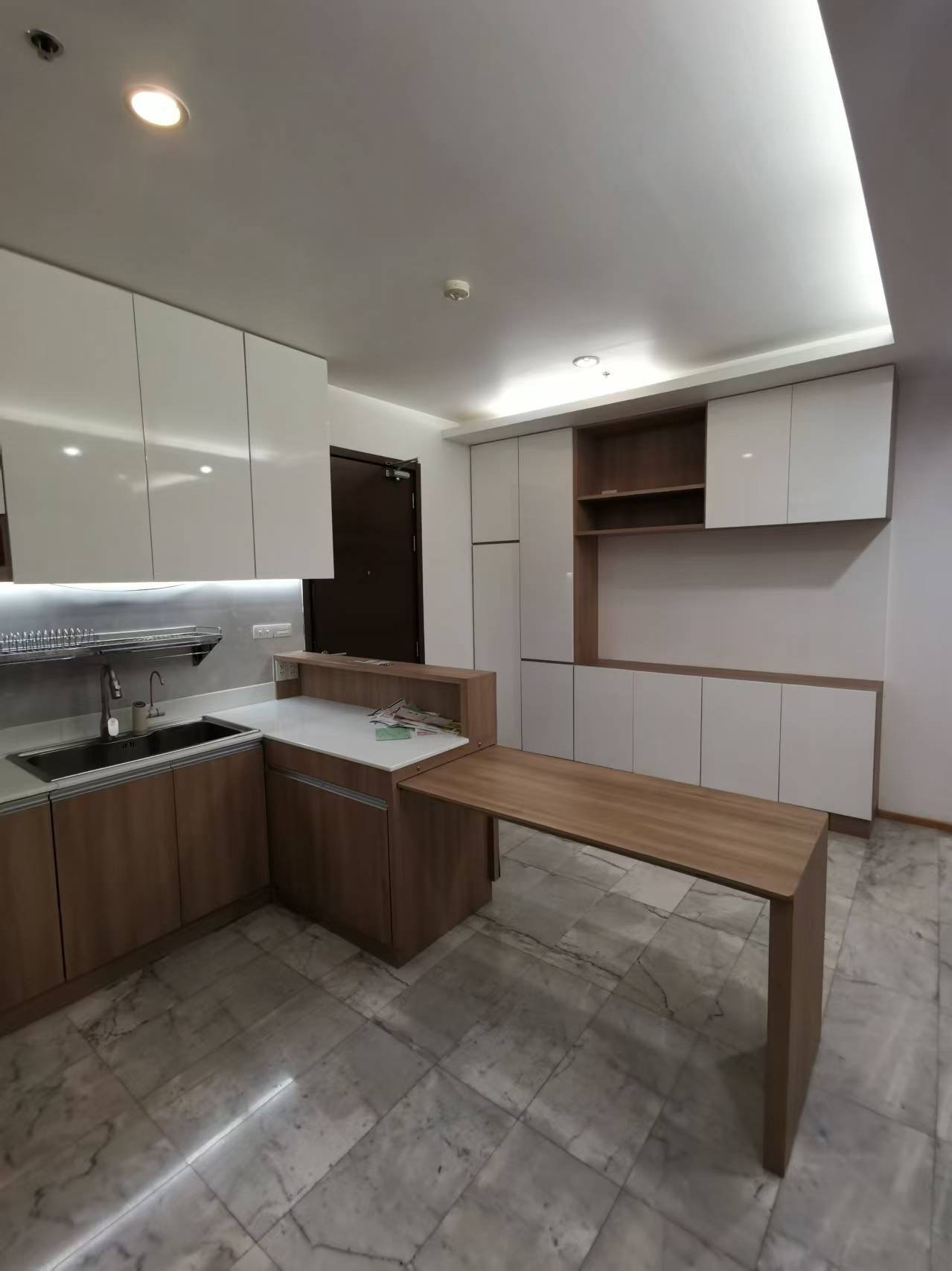 ❤️For rent/sell vertical aree. 2 bedrooms, 2 bathrooms, size 70 sq m, price 40,000 baht, selling price 9.5 million. – รูปที่ 2