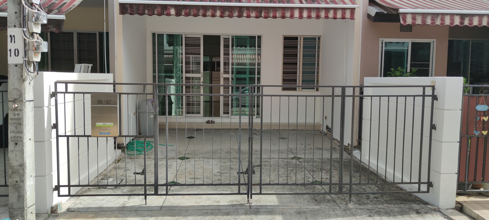 Townhouse Sathorn Taksin 2 for sale: 5,900,000 THB, for rent: 23,000 THB. Townhouse Sathorn Taksin 2 for sale: 5,900,000 THB, for rent: 23,000 THB.