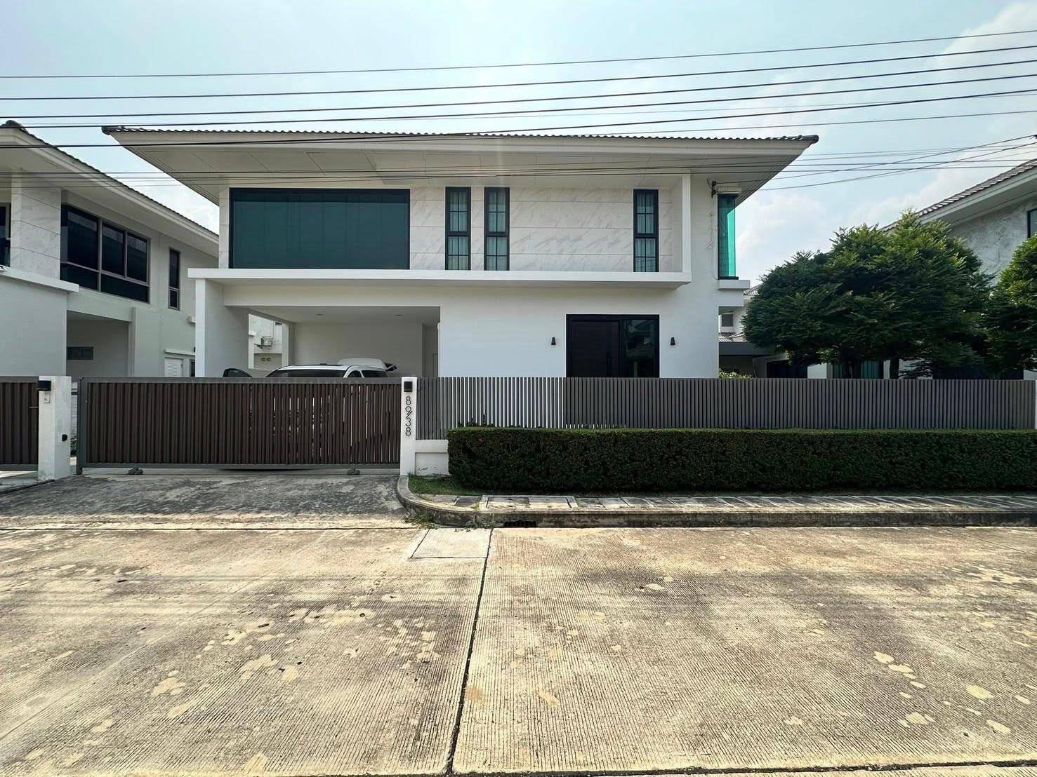 ให้เช่า Perfect Place กรุงเทพกรีฑา บ้านใหม่ 3 ห้องนอน 64 ตรม FUlly furnished