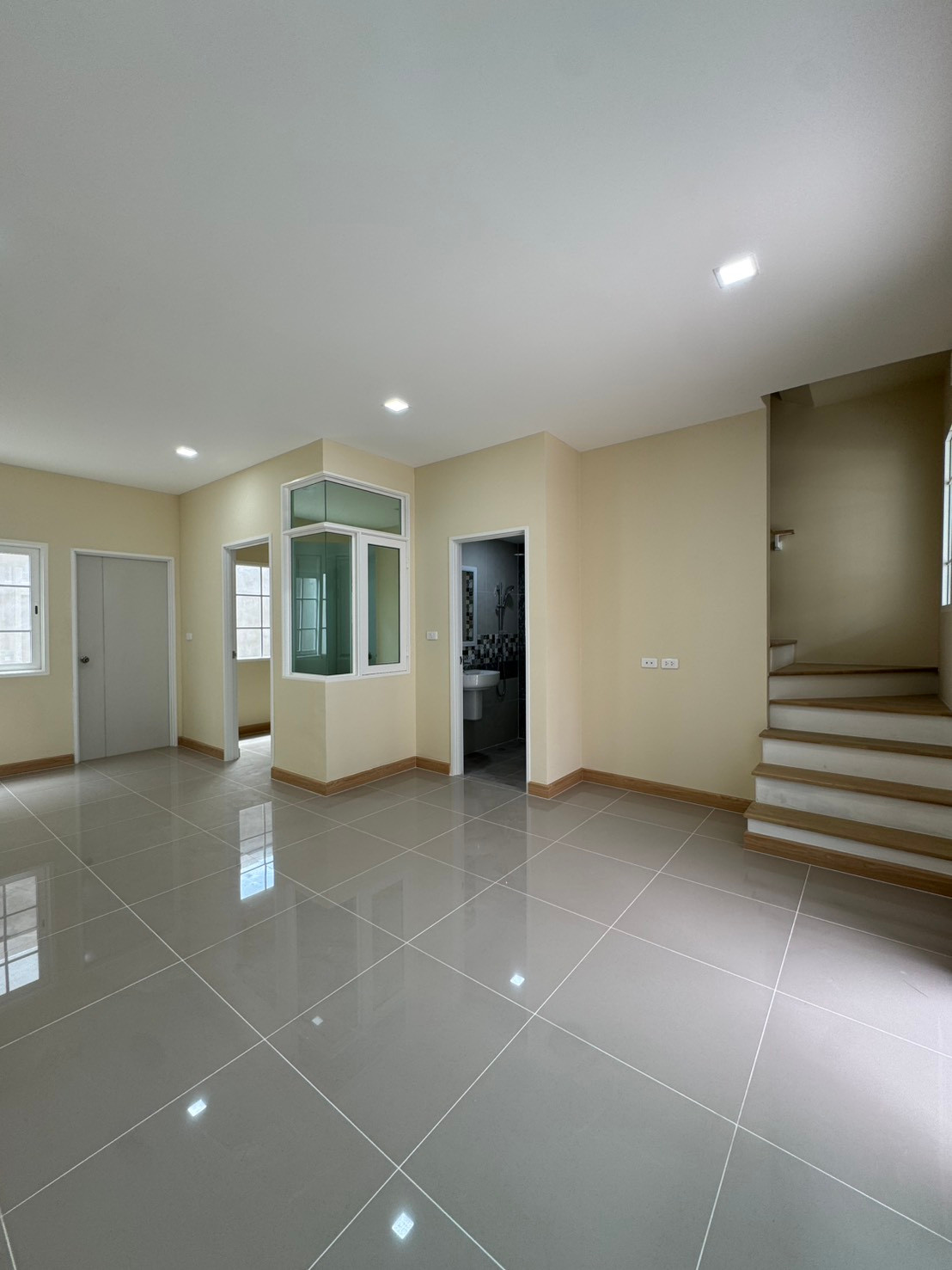 โกลเด้นทาวน์ บางนา กม. 5 เปิดโซนใหม่ แบบบ้านขายดีที่สุด ราคาพิเศษ – รูปที่ 3