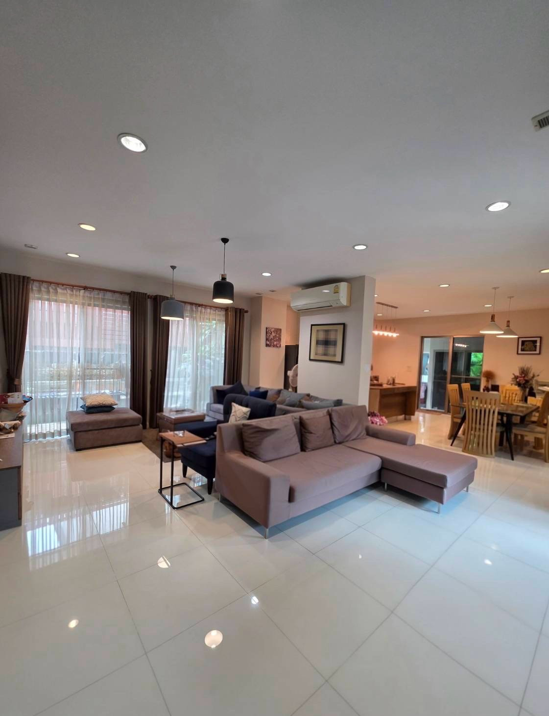 ขายบ้านเดี่ยวหรู หมู่บ้านชลลดา รามอินทรา 140 ตร.วา พื้นที่ใหญ่ 394 ตร.ม. 12.5 ล้าน – รูปที่ 3