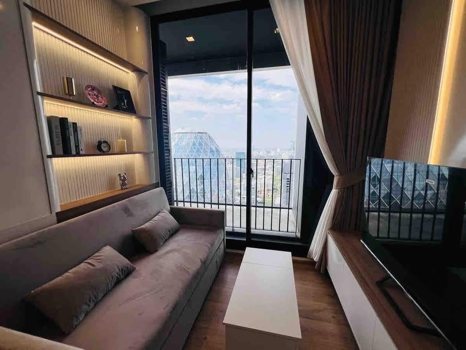 Condo for rent, room with the most beautiful view in Noble Around Ari, 38th floor, Top Floor, BTS Ari, 90 m. Condo for rent, room with the most beautiful view in Noble Around Ari, 38th floor, Top Floor, BTS Ari, 90 m.
