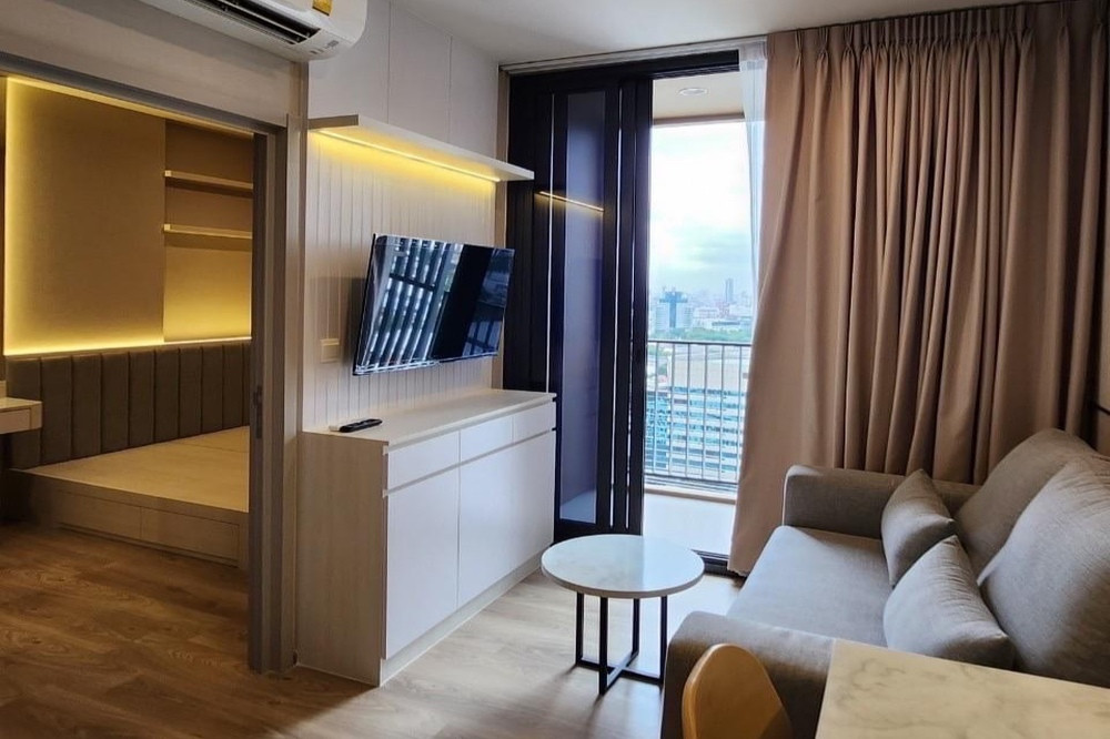 🔥 Sale - Rent !! 🔥 Oka Haus, 1 bedroom, 1 bathroom, high floor 25++, great facility, Good Location !! Code C20230211695 furnished, ready to move in, Special Deal!!📣📣
