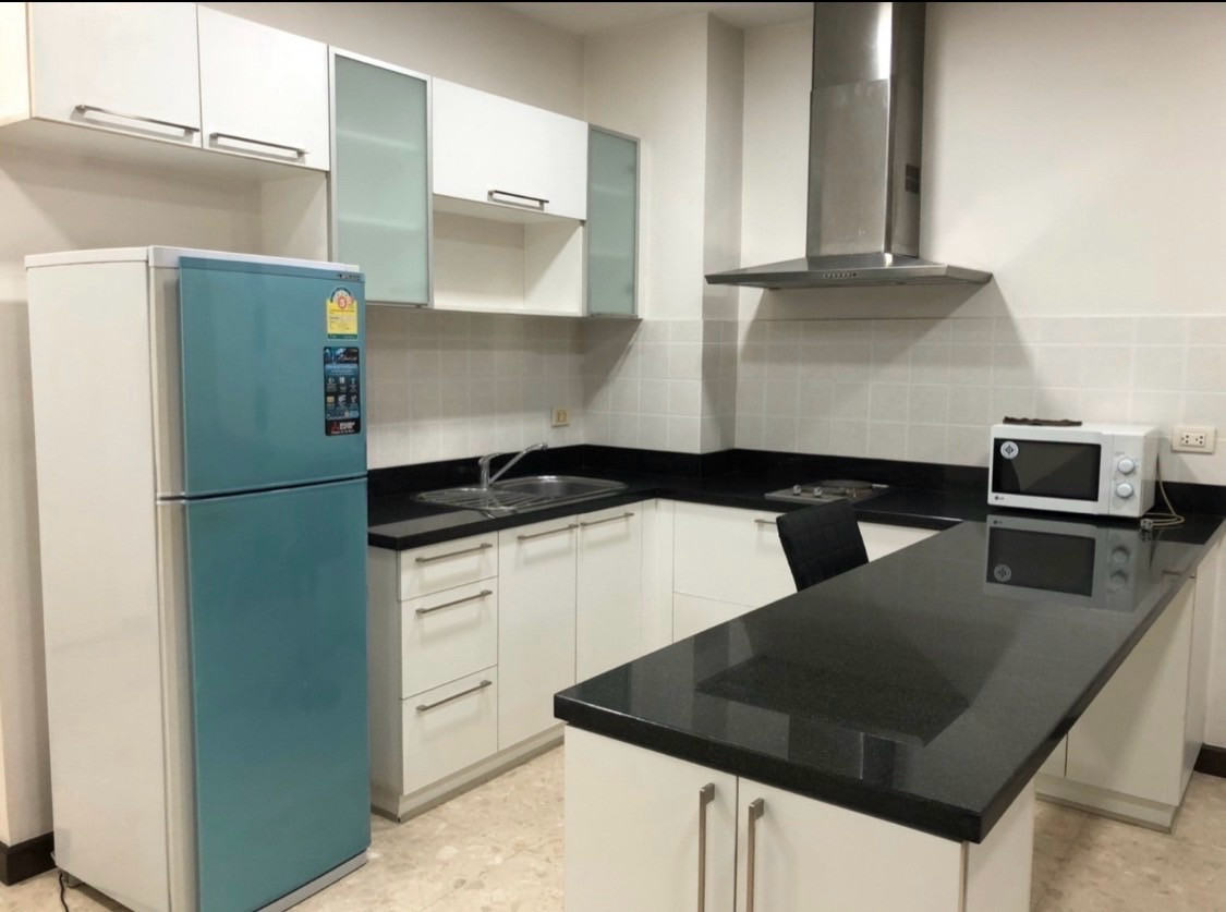nusasiri grand /1bed2bath big80sqm /rent39,000 /0632717888 All app in phone nusasiri grand /1bed2bath big80sqm /rent39,000 /0632717888 All app in phone