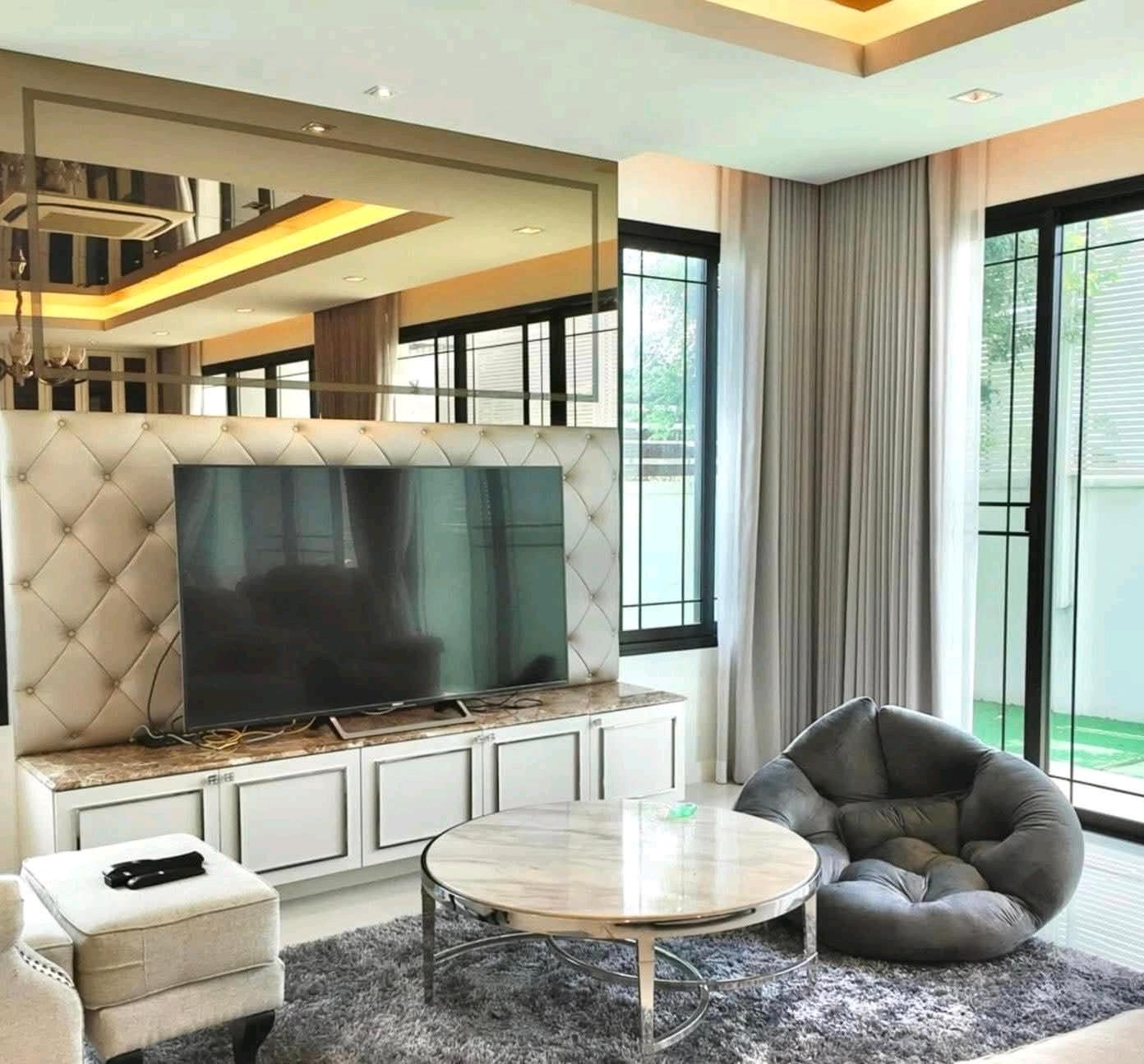 *Luxury Home For rent The Pavilla (Private Residences) Bangbon The Pavilla Bangbon, decorated and ready to move in, Bang Khae zone, Bang Bon 3, Kanlapapruek.
Ready to move ****

⭕️ 4 bedrooms
⭕️ 1 Luxury walk in closet
⭕️ 4 bathrooms
⭕️ 1 maid room includ – รูปที่ 4