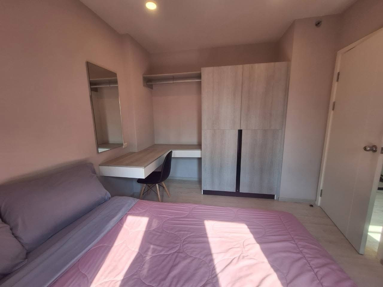 For rent Escent ville, 3rd floor, size 28 sq m. For rent Escent ville, 3rd floor, size 28 sq m.