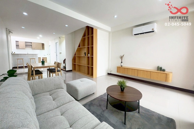 ขายทาวน์เฮ้าส์ 2 ชั้น 22 ตรว. รีโนเวทใหม่ ซอยอ่อนนุช 40 สุขุมวิท 77 ใกล้ BTS   – รูปที่ 3