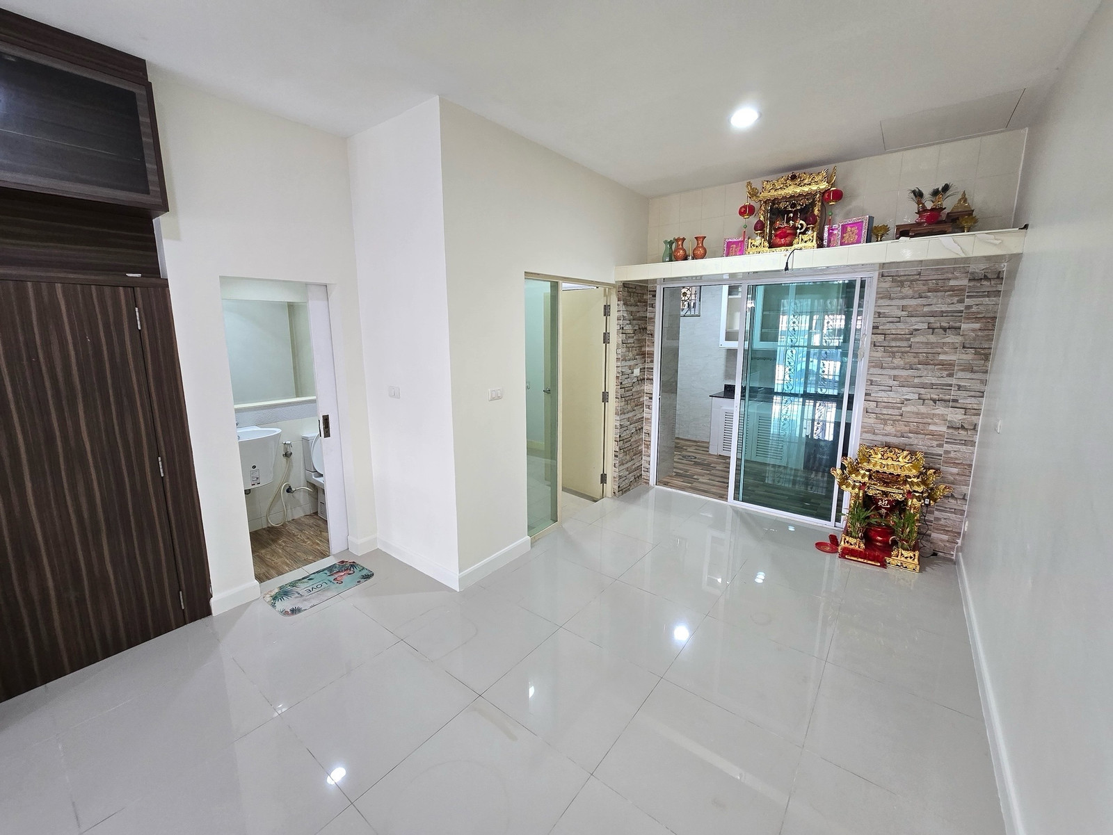 💰 Best price for rent in the project Baan Klang Muang Sathorn-Taksin 2: only 28,000 baht/month! (Let me tell you, this price with an area this size, close to the BTS) – รูปที่ 3