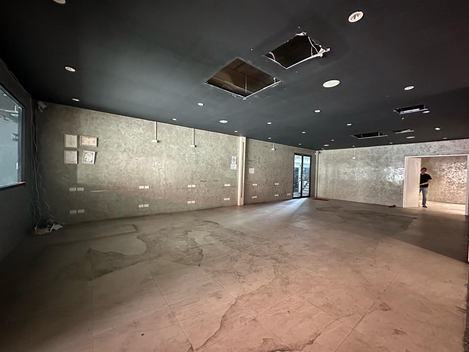 พื้นที่ห้วยขวางเหมาะกับการเปิดร้านอาหาร 700 ตรม. 2 ชั้น / 150,000 – รูปที่ 4