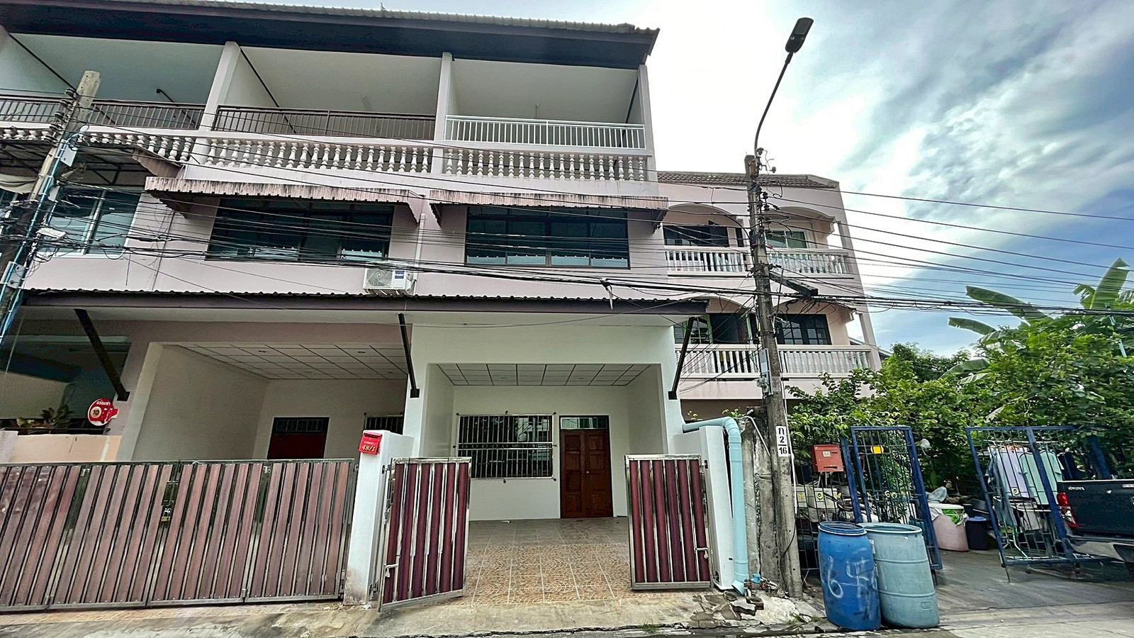 ให้เช่าบ้านอ่อนนุช 20 สุขุมวิท 77 พระโขนง  ใกล้ถนนหลัก