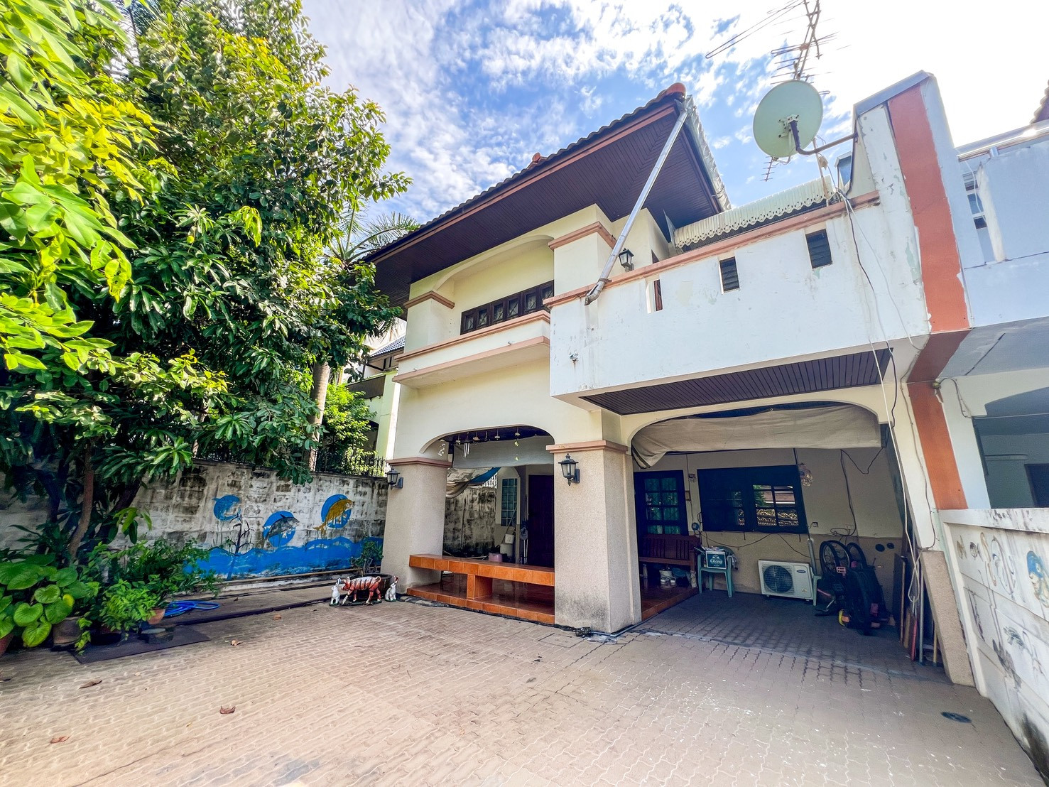 หายาก โครงการติดถนนรามอินทราเหมาะรีโนเวท ขายบ้านเดี่ยว หมู่บ้านแมกไม้ รามอินทรา 103/3  – รูปที่ 3