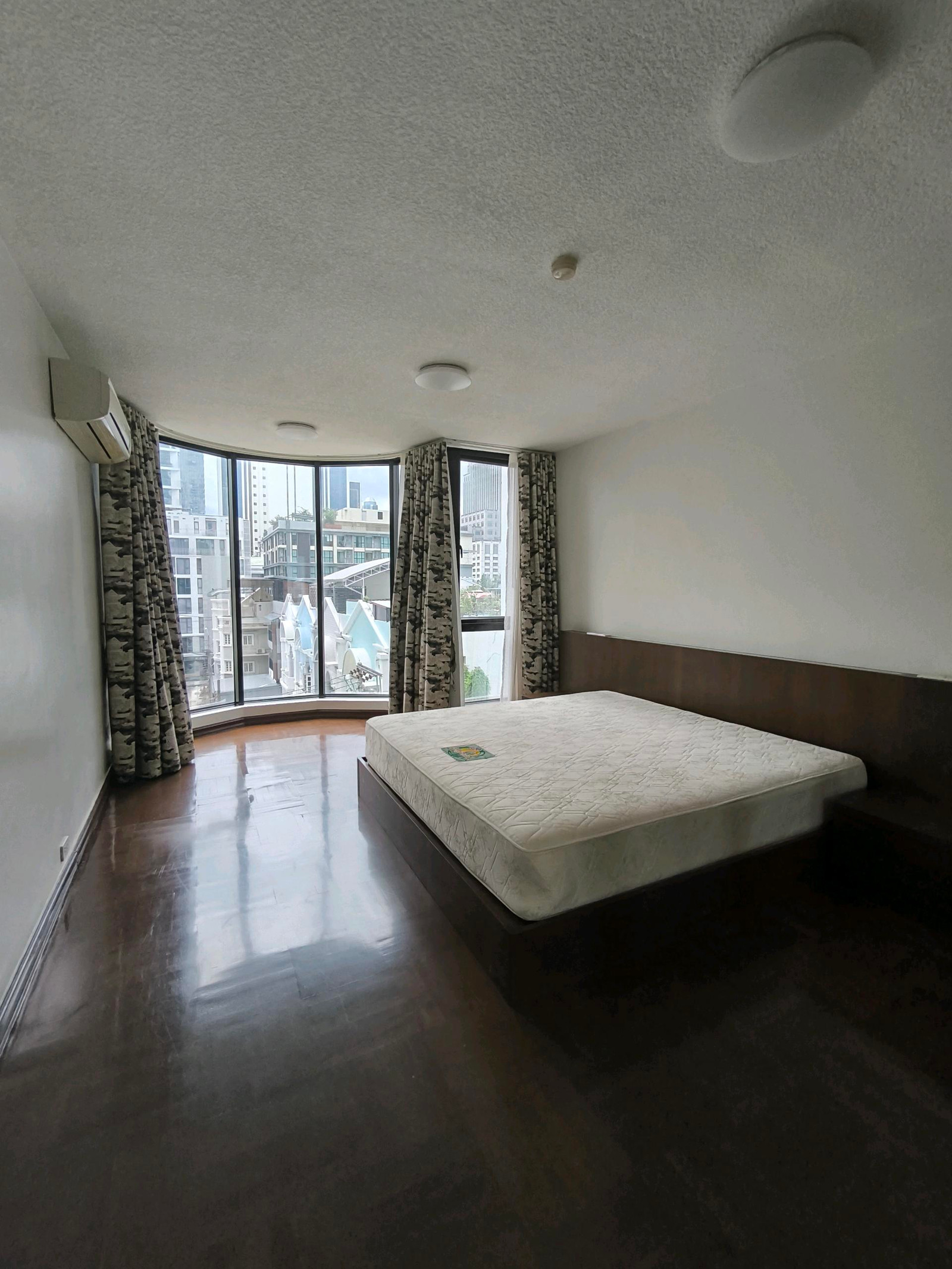 Apartment for Rent @ Langsuan  – รูปที่ 3