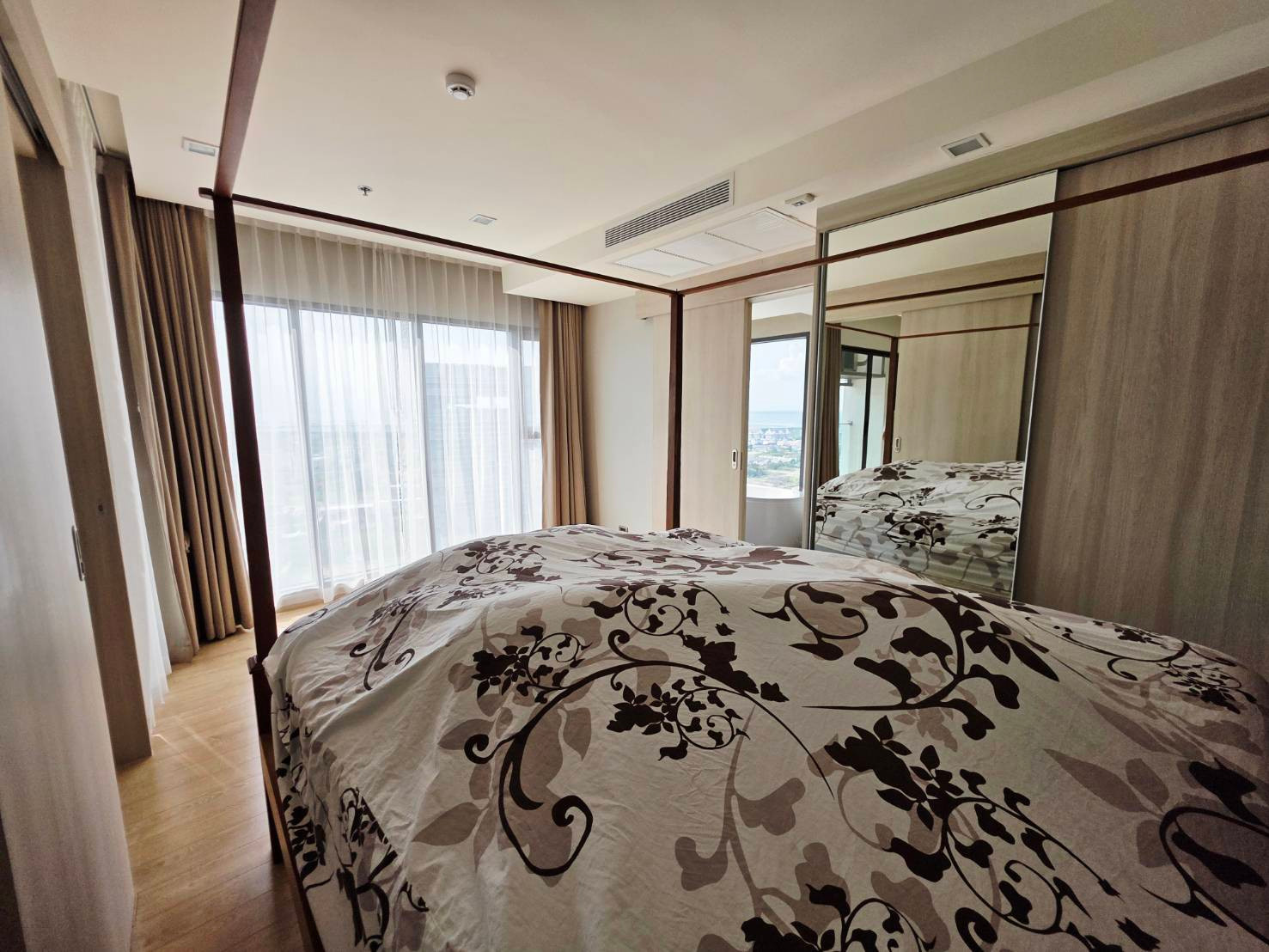 ราคานี้ไม่ได้หลุดมาบ่อย Infinityone condo คอนโดชั้น 28 วิวสวย ห้องสวย 2 ห้องนอน 2 ห้องน้ำ 1 โซนห้องนั่งเล่น จอดรถได้ 1 คัน – รูปที่ 2
