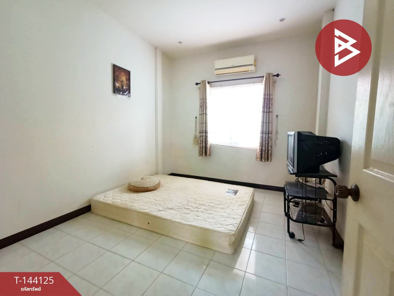 ขายบ้านแฝด ชั้นเดียว 35 ตารางวา หมู่บ้านอยู่เจริญ  วังไผ่  นครสวรรค์ – รูปที่ 4