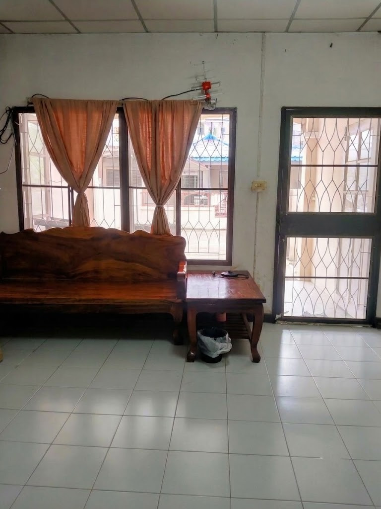 🔥 ทาวน์เฮาส์ 2 ชั้น ราคาเพียง 1 ล้าน! 🏡 หมู่บ้านศิริวรรณ-ชวนชม – รูปที่ 3