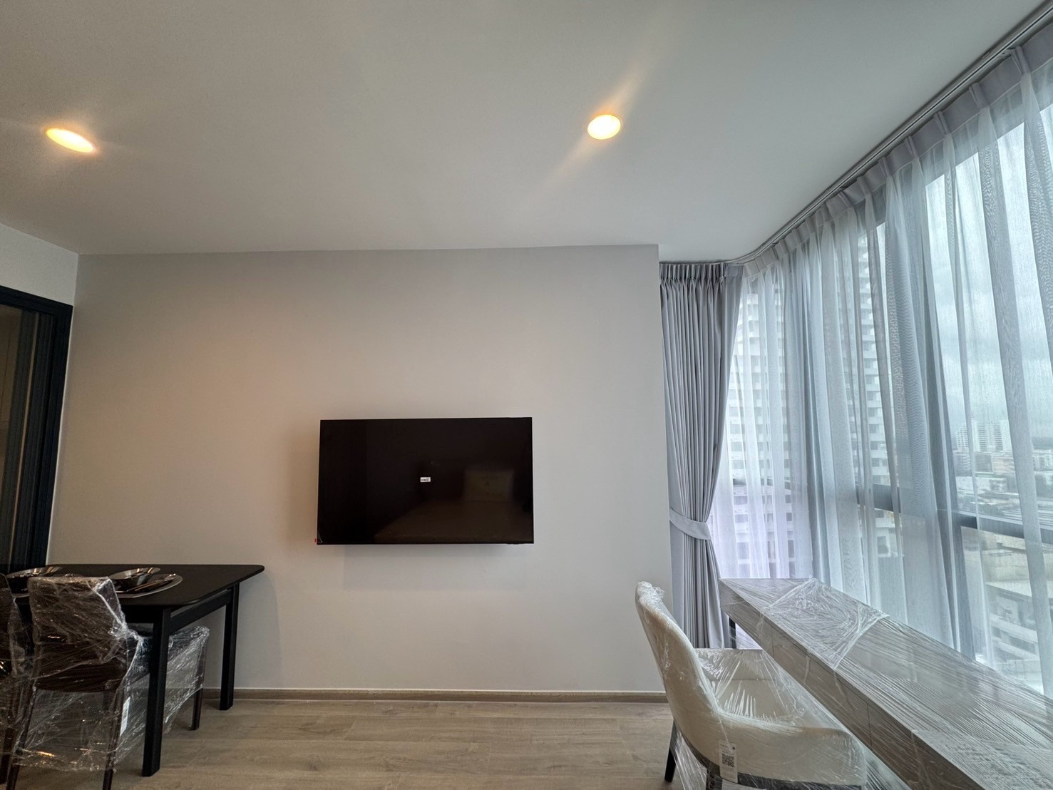 For rent: The Crown residences – รูปที่ 3