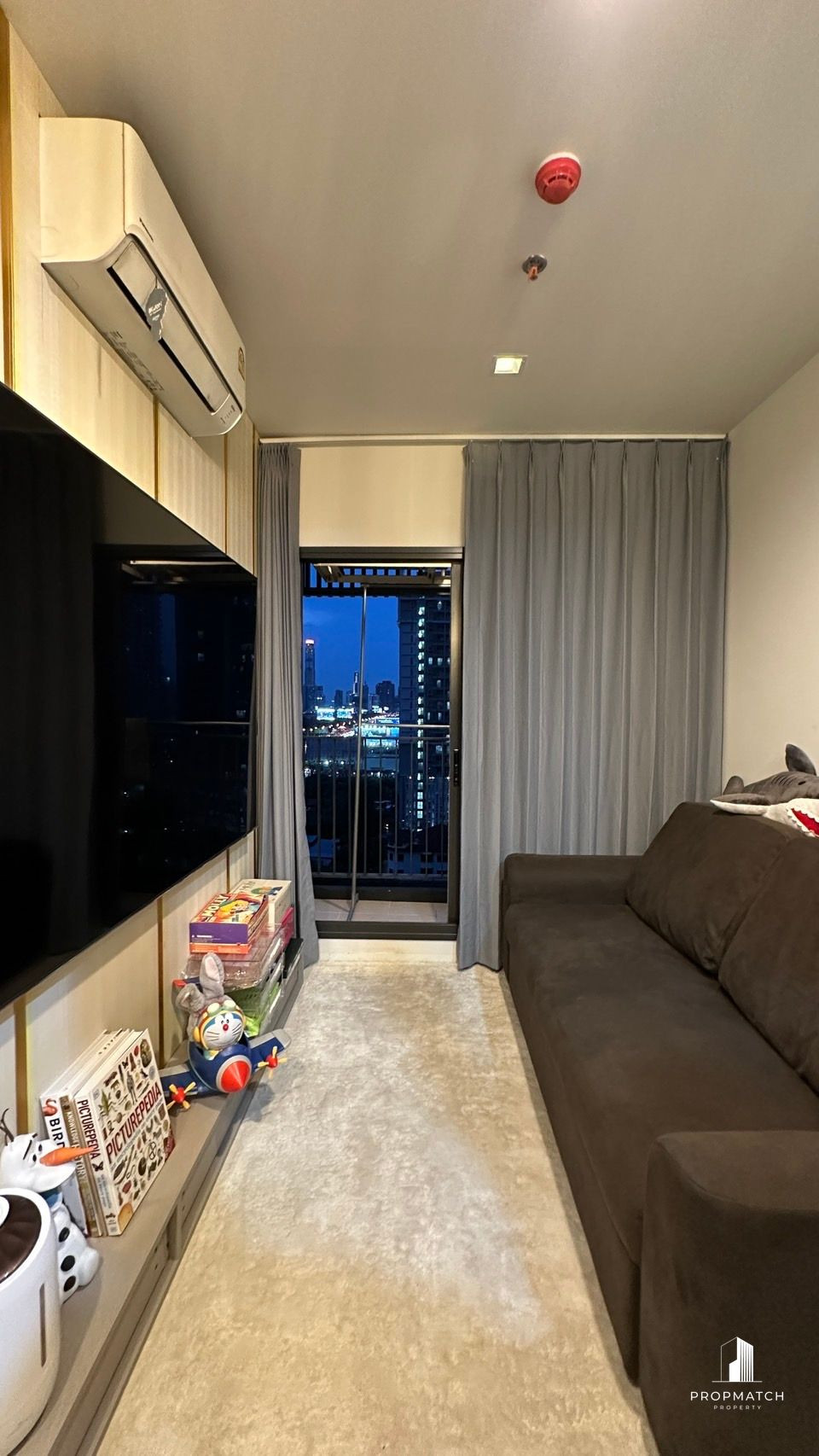 ✨Flash Deal ✨Life Asoke Hype (1Bed 1Bath 35SQM.) Ready to move in! Only 22,000 baht per month Tel.0981315848 @propmatch ✨Flash Deal ✨Life Asoke Hype (1Bed 1Bath 35SQM.) Ready to move in! Only 22,000 baht per month Tel.0981315848 @propmatch