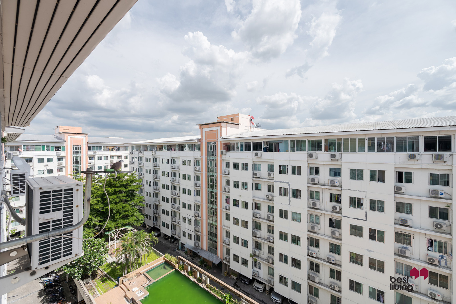 Regent Home 1 Phaholyothin 67 ใกล้ BTS สายหยุด Regent Home 1 Phaholyothin 67 ใกล้ BTS สายหยุด