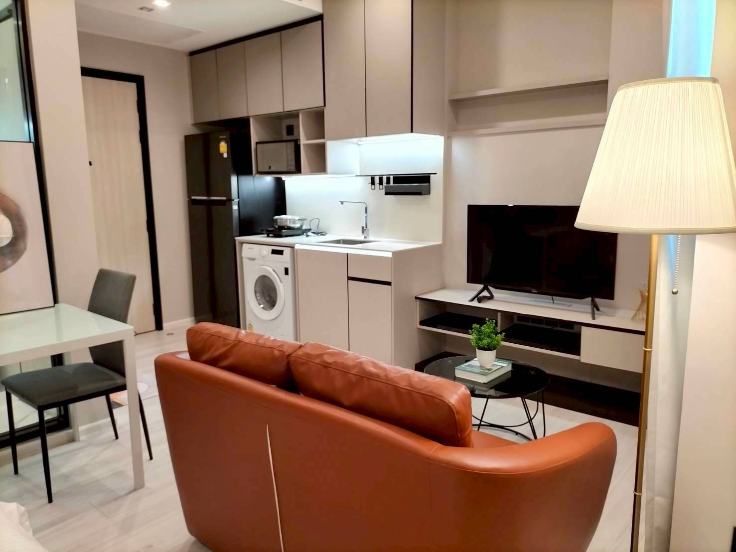 Condo for rent The Room Phayathai_0968522574 Condo for rent The Room Phayathai_0968522574