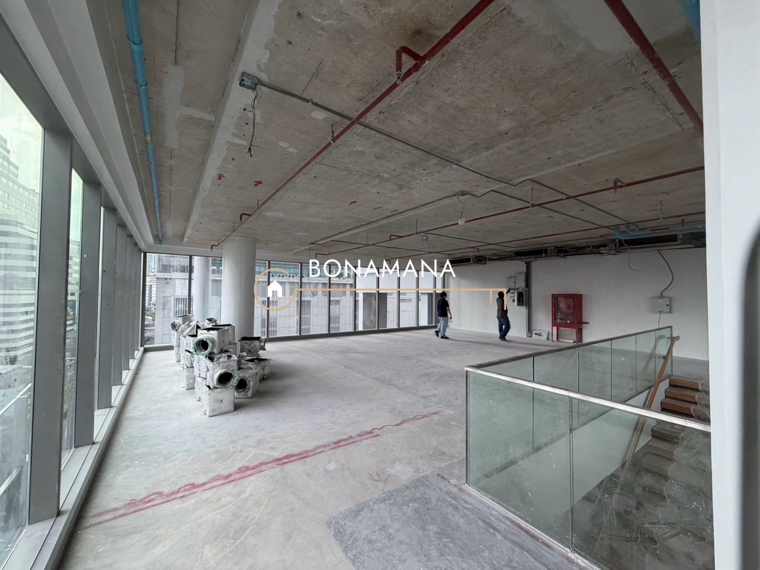 พื้นที่ร้านค้า/ ธุรกิจ Duplex Unit ชั้น 9 ติดถนน ทำเลทอง อโศก (MRT สุขุมวิท 450m) – รูปที่ 2