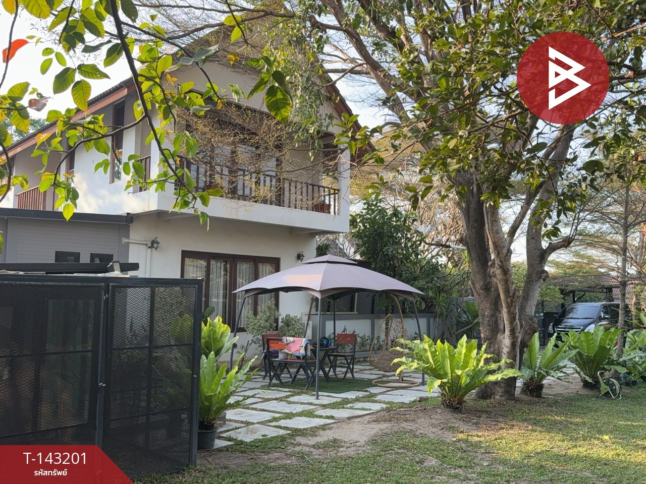 Single house with land for sale, area 3 rai 2 ngan 6 square wah, Lat Krabang, Bangkok. Single house with land for sale, area 3 rai 2 ngan 6 square wah, Lat Krabang, Bangkok.