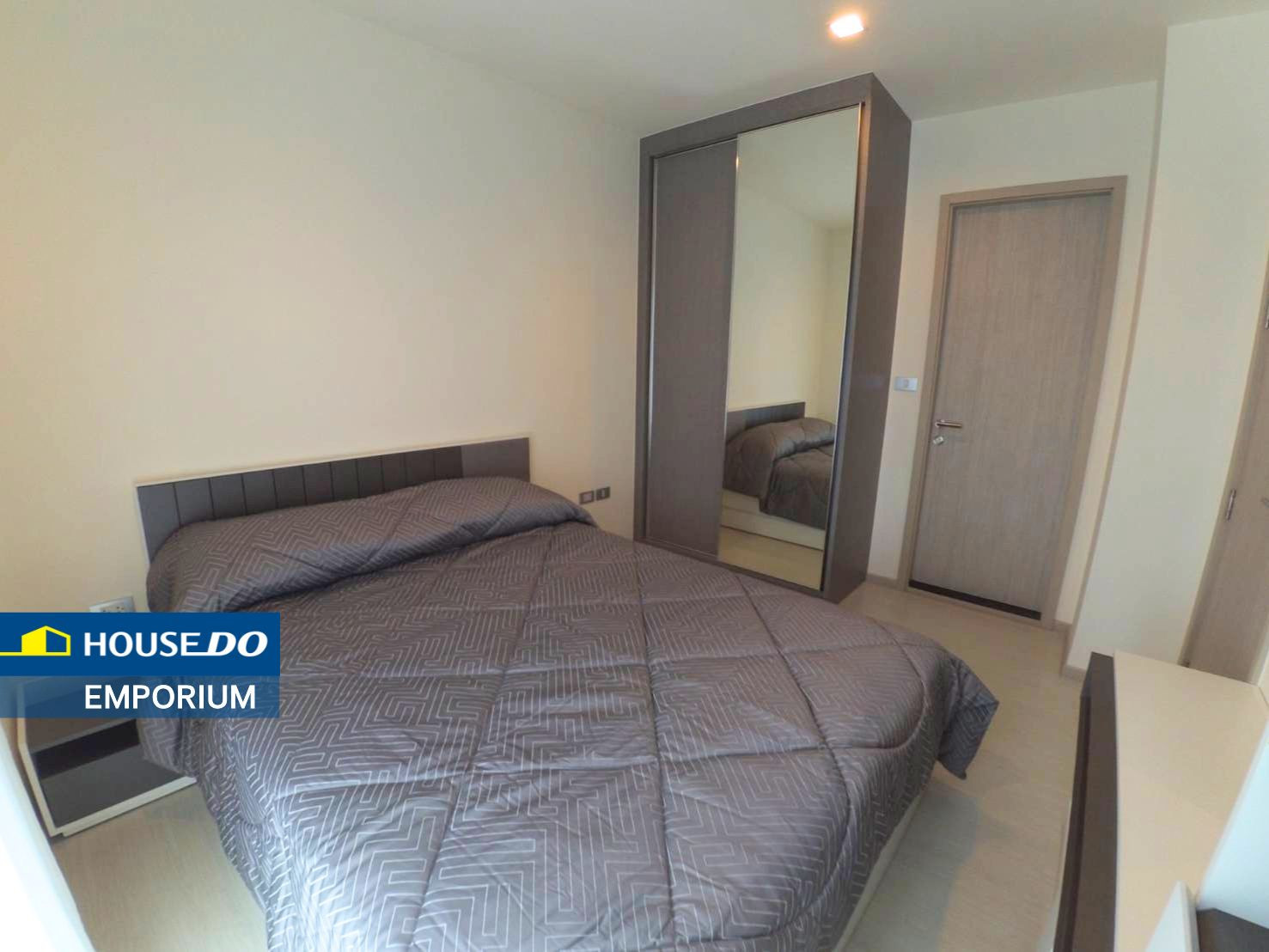 🏢 For Sale: Rhythm Sukhumvit 36-38 Condominium - Near BTS Thong Lo