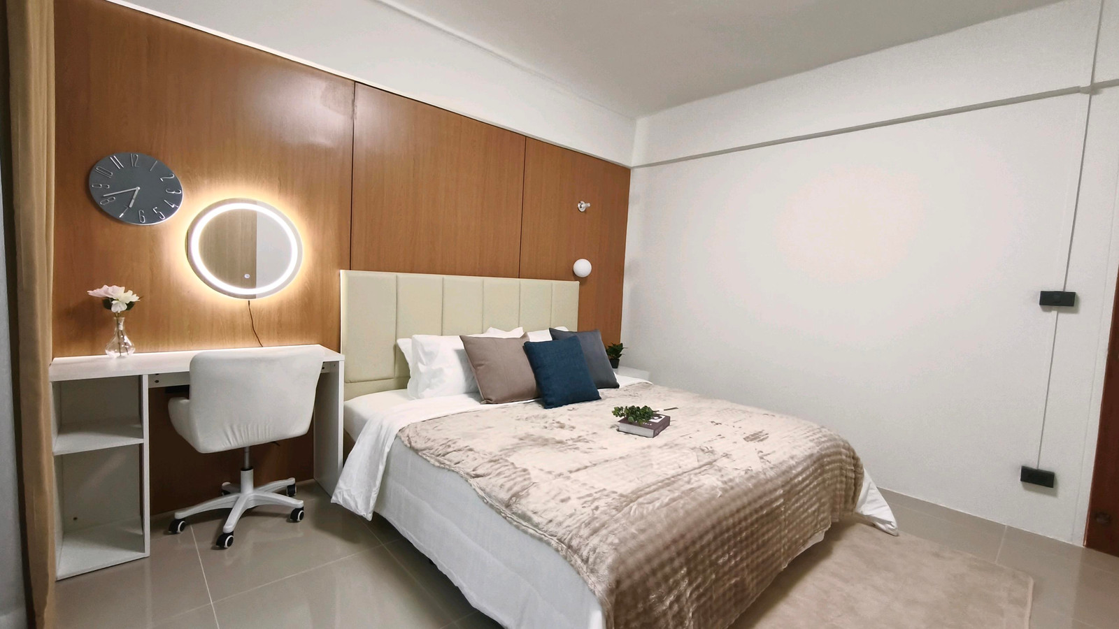 "The original room was smaller... Or have we grown up?"
Baan Ratchada 58 sq m. 1+1 bedroom | pets allowed | near BTS-MRT – รูปที่ 4