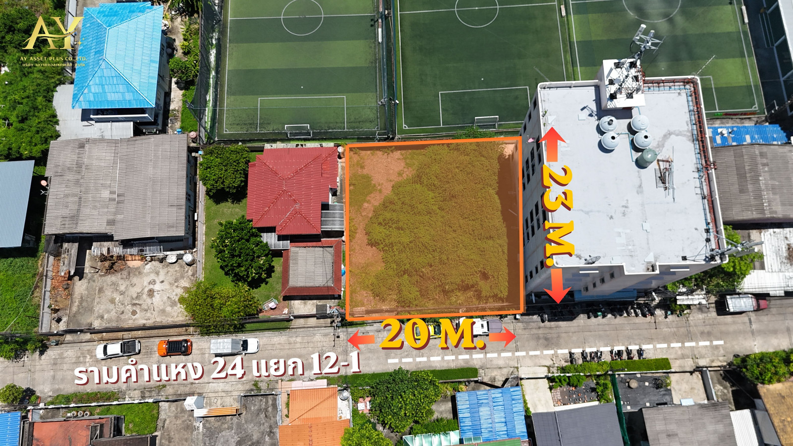 Empty land for sale at Ramkhamhaeng 24, Intersection 12 🎥 Land in prime location behind Ramkhamhaeng University - Rajamangala Stadium.