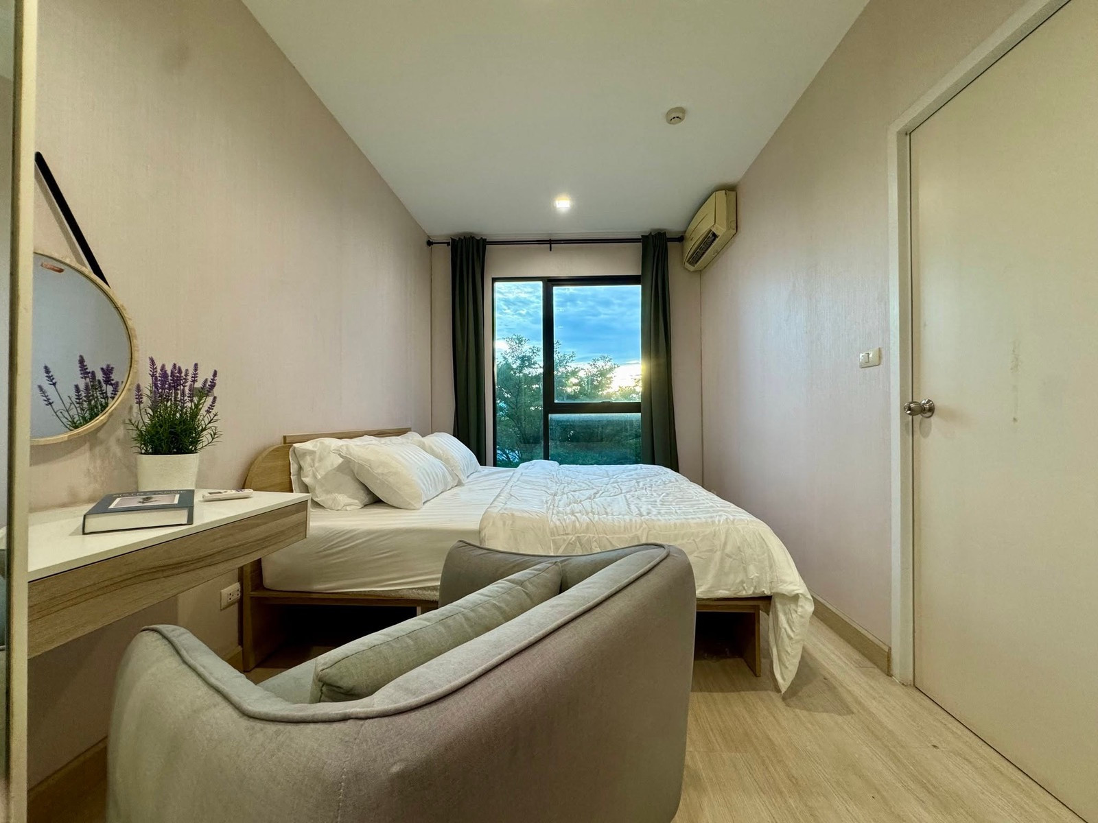🏬 Urgent sale..The Privacy Rewadee "price reduced‼️" 2Bed 2Bath 50 sq.m., corner room, not next to neighbors at all, "highly private" 🏬 Urgent sale..The Privacy Rewadee "price reduced‼️" 2Bed 2Bath 50 sq.m., corner room, not next to neighbors at all, "highly private"
