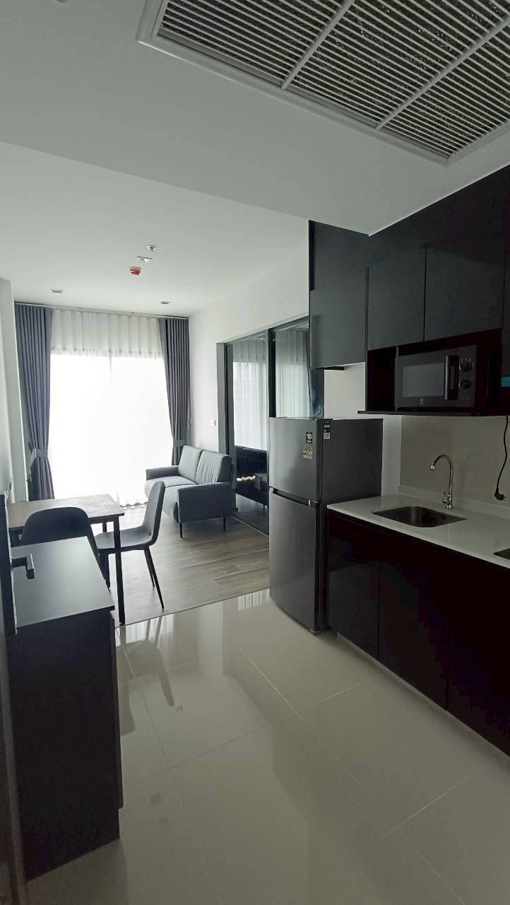 !! Beautiful room for rent, Condo The Rich Sathorn-Taksin, near BTS Wongwian Yai. !! Beautiful room for rent, Condo The Rich Sathorn-Taksin, near BTS Wongwian Yai.