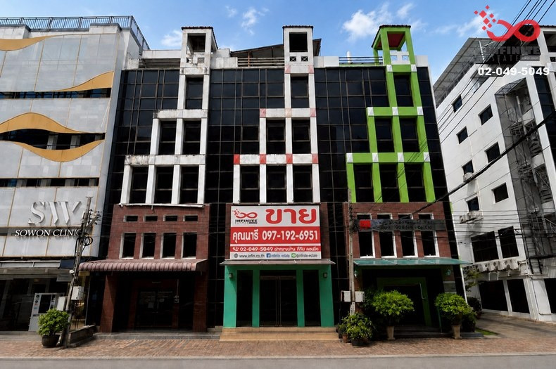 Office building for sale - 5-story office, Soi Lat Phrao 101/3, near the Yellow Line, only 500 meters. Office building for sale - 5-story office, Soi Lat Phrao 101/3, near the Yellow Line, only 500 meters.