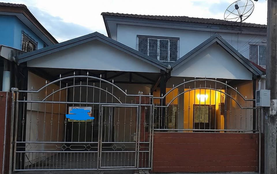 FOR SALE | Baan Sapcharoen Liap Wari 29 | Nong Chok, Bangkok FOR SALE | Baan Sapcharoen Liap Wari 29 | Nong Chok, Bangkok