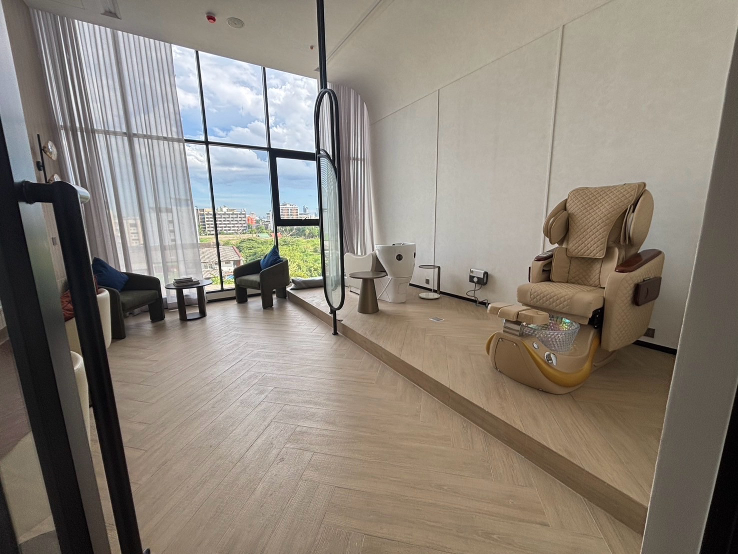 🔥Ready to transfer 29/6/69🔥Sell down payment Modiz Vault Kaset-Sripatum 2 bedroom ✅ Line : @livingperfect 🔥Ready to transfer 29/6/69🔥Sell down payment Modiz Vault Kaset-Sripatum 2 bedroom ✅ Line : @livingperfect