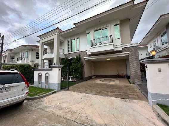 Luxury Single House for Rent Project: Casa Grand Taksin - Rama 2 Luxury Single House for Rent Project: Casa Grand Taksin - Rama 2