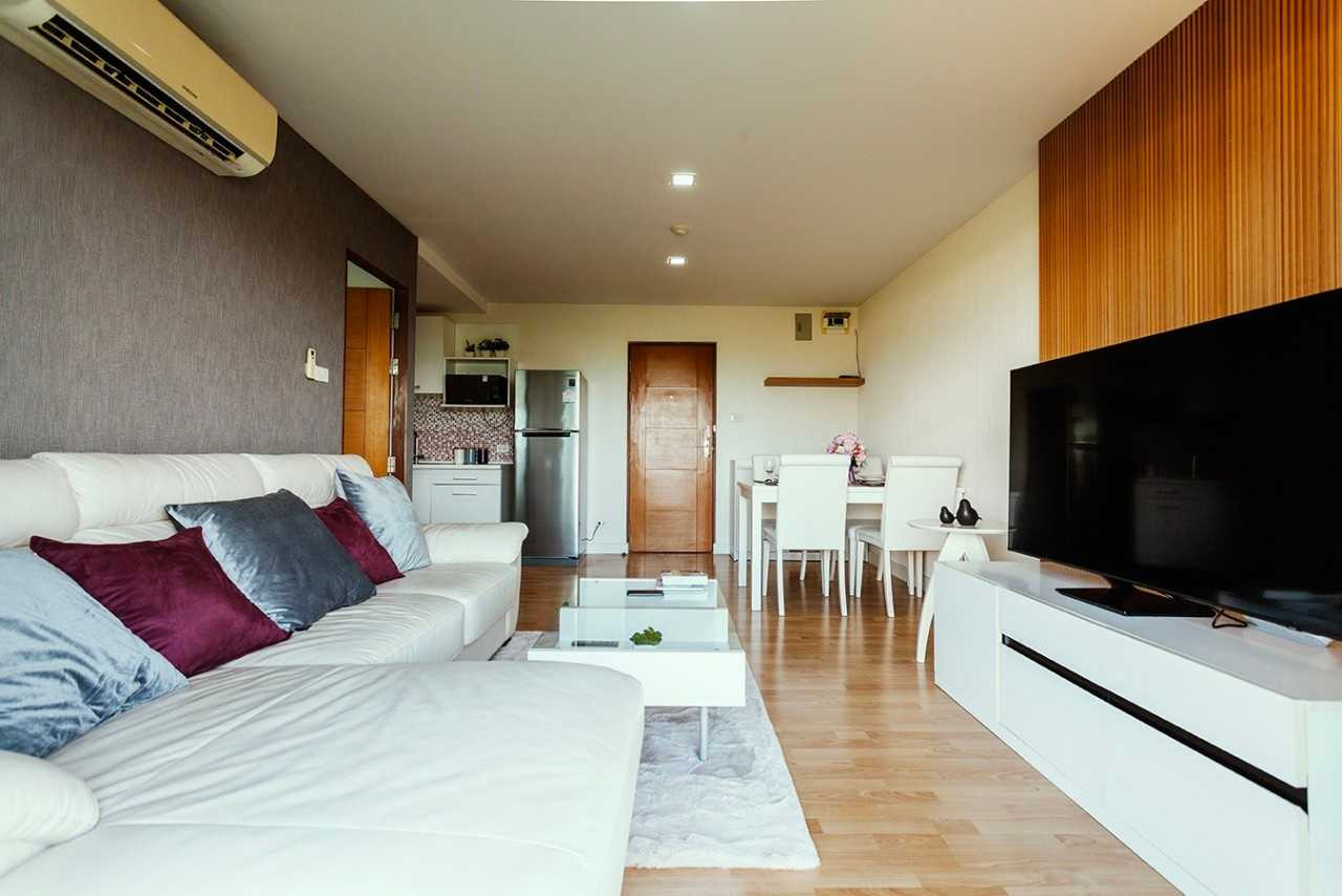 Condo for rent, extra large room, 51.75 sq m, Casa Condo Chang Phueak.
