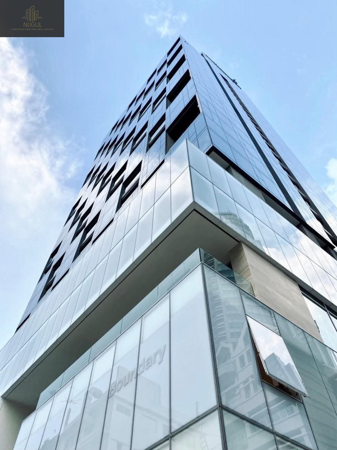 For Sale/Rent, The Strand Thonglor, 6th Floor, Pet Friendly, Fully furnished For Sale/Rent, The Strand Thonglor, 6th Floor, Pet Friendly, Fully furnished
