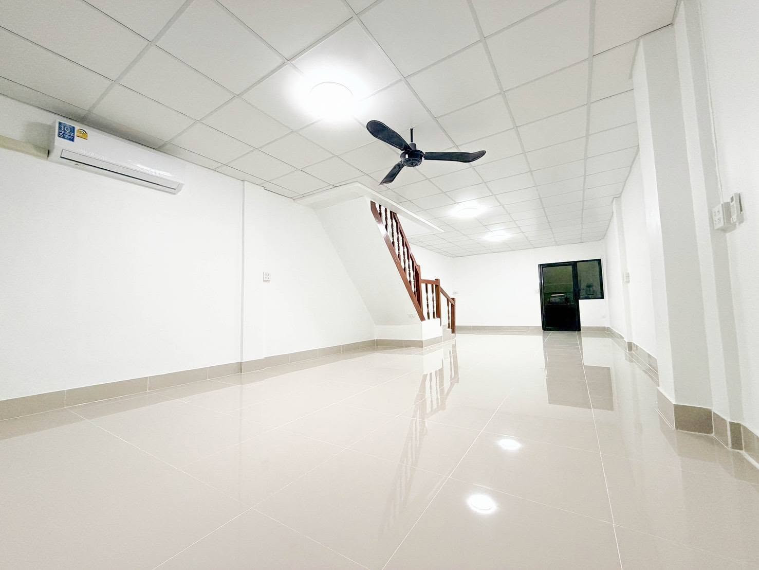 (รหัส ME159) ให้เช่าบ้าน โครงการ Nirun Townhome : นิรันดร์ ทาวน์โฮม สุขุมวิท101/1 – รูปที่ 4