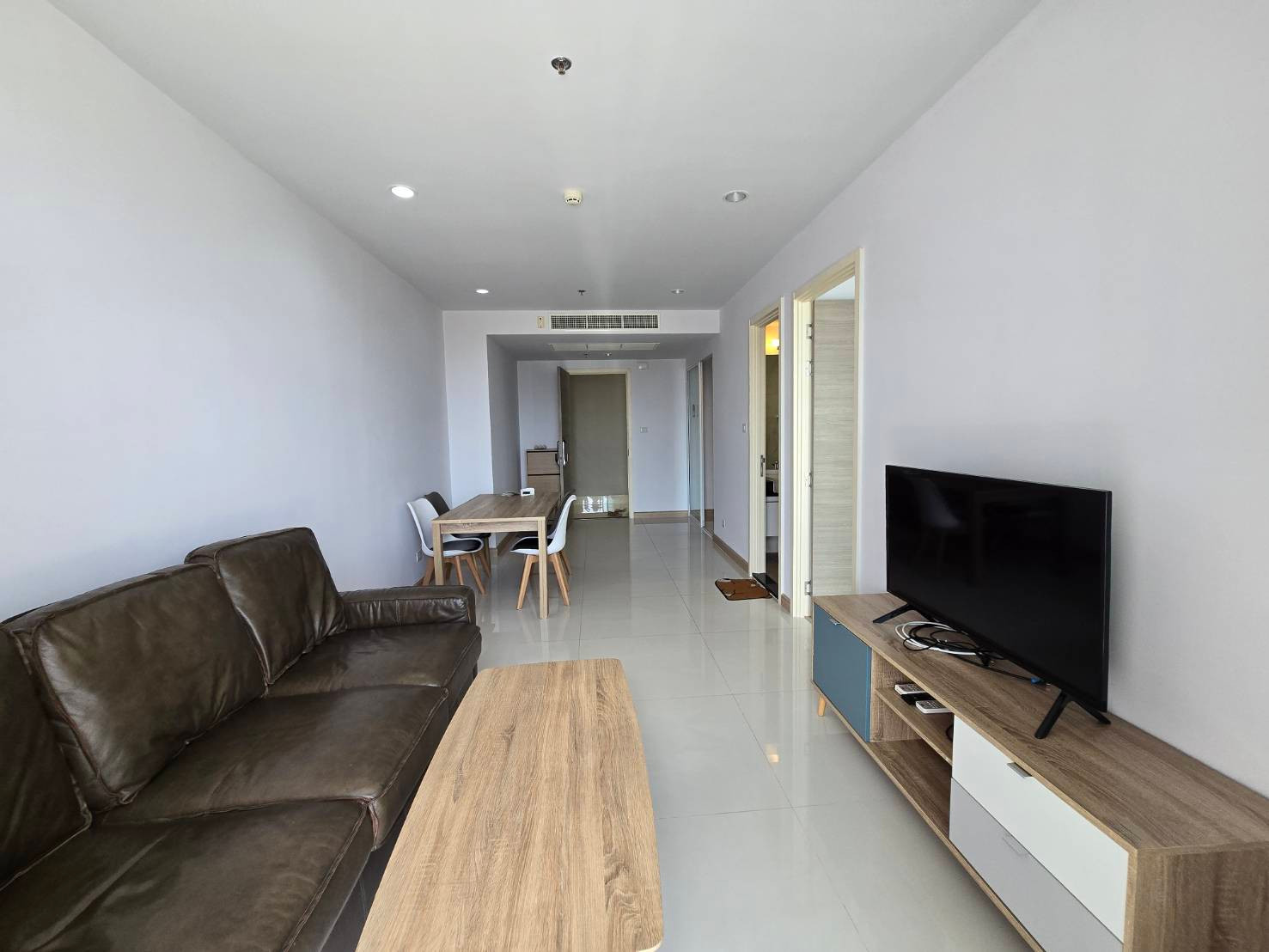 For Rent 1 bed Supalai Riva Grande, area 53 sq.m., there are many rooms to choose from. For Rent 1 bed Supalai Riva Grande, area 53 sq.m., there are many rooms to choose from.
