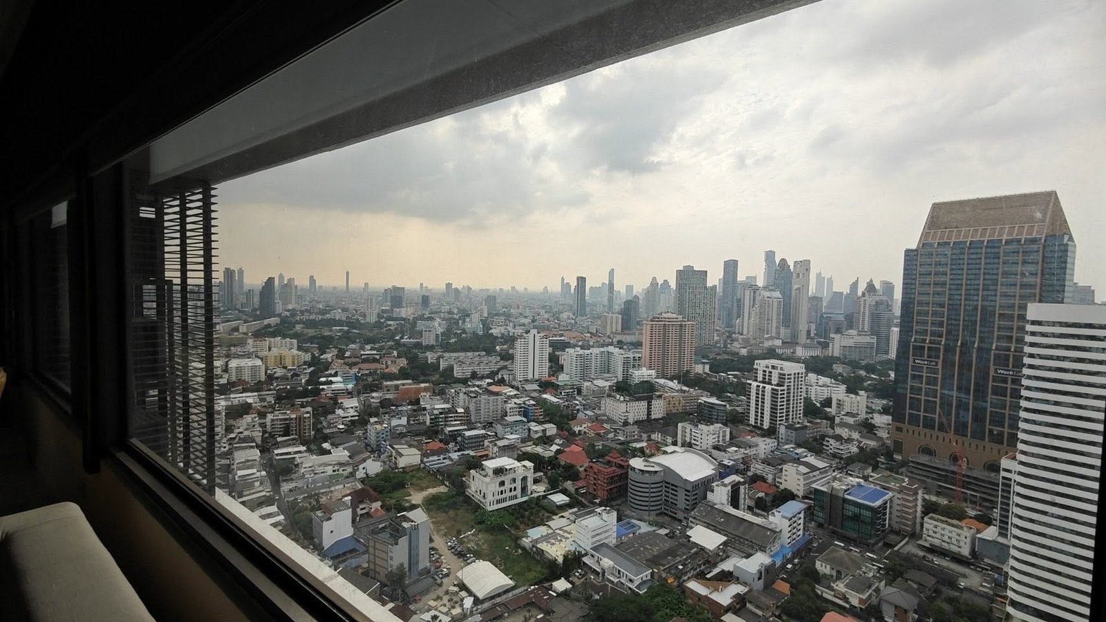 ให้เช่า • 🏢 𝐀𝐦𝐚𝐧𝐭𝐚 𝐋𝐮𝐦𝐩𝐢𝐧𝐢 - คอนโด 2 ห้องนอน, ตรงข้าม One Bangkok, พร้อมเข้าอยู่! (Add LINE : aae.mmproperty) – รูปที่ 3