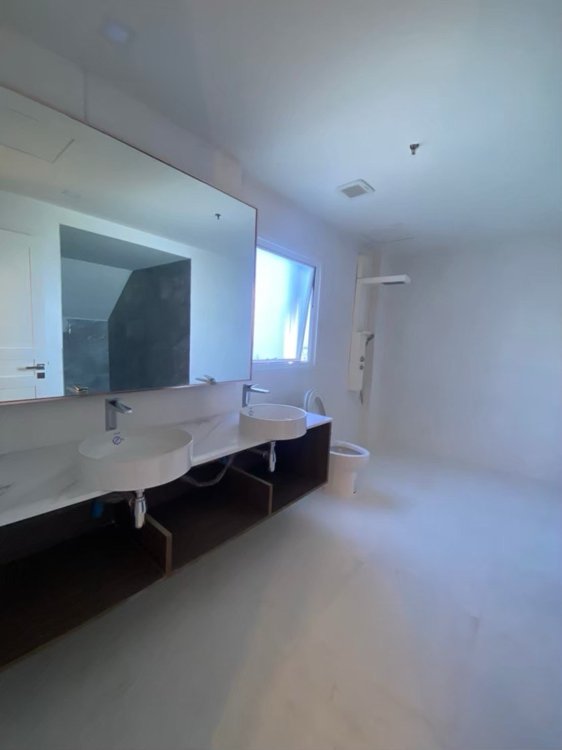 Moon tower, A Luxury Life style, Duplex Penhouse, close to BTS Thonglor, 320k a month, 82MB for sell – รูปที่ 3