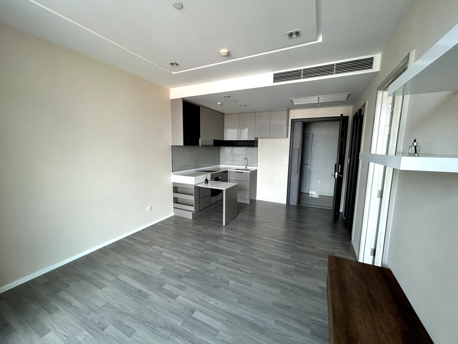 🔥Urgent Sale🔥 333 Riverside, Chao Phraya Riverfront, Fully Furnished, Ready to Move In.