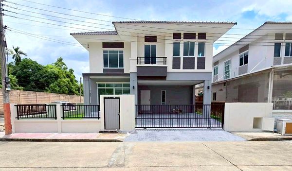 💫ขาย บ้านเดี่ยว เดอะแพลนท์ ราชพฤกษ์💫
🏡บ้านแต่งรีโนเวทใหม่ พร้อมอยู่ ทำเลราชพฤกษ์-พระราม 5

✨รีโนเวทใหม่ พร้อมอยู่
✨ฟังก์ชันครบ 3 ห้องนอน 3 ห้องน้ำ
✨บ้านหันหน้าทิศใต้ ลมเข้าตลอดวัน
✨ทำเลดี ใกล้ถนนราชพฤกษ์ และวงเวียนพระราม 5
✨เดินทางสะดวก เชื่อมต่อถนนนคร
