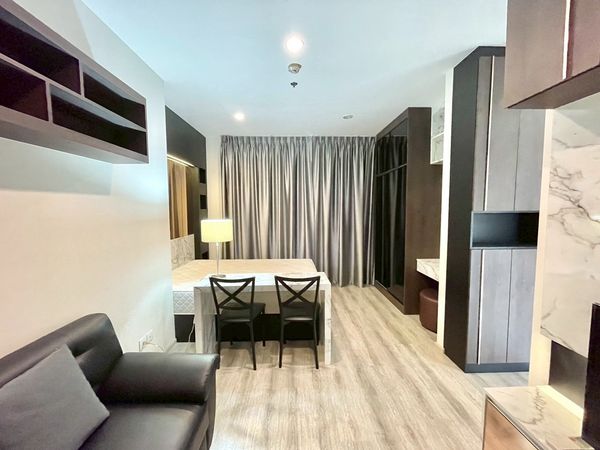 ห้องสวยพร้อมอยู่ ทำเลดีใกล้ MRT เพชรบุรี  / Ideo Mobi Asoke Studio Bed 26 sq.m. โทร 0937890899
