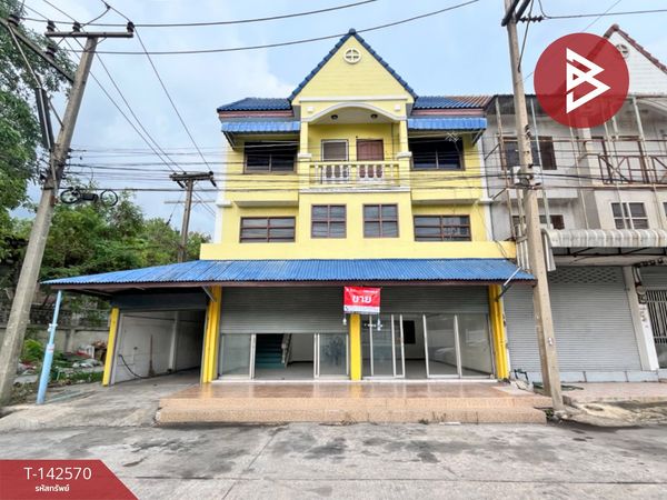 Townhouse for sale/rent, Thian Dat Village, Sam Phran, Nakhon Pathom.