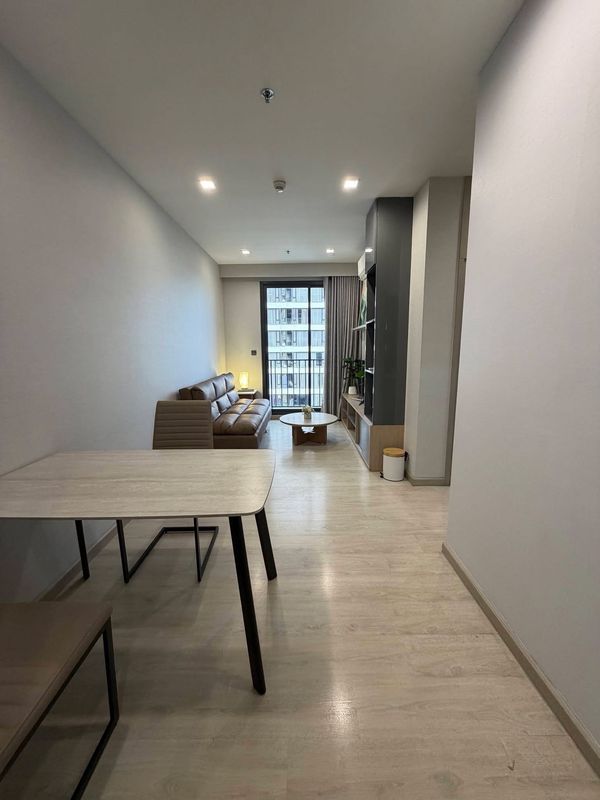 🐩🐶🐱🐾✨ Beautiful pictures of M Thonglor 10 🏙️✨