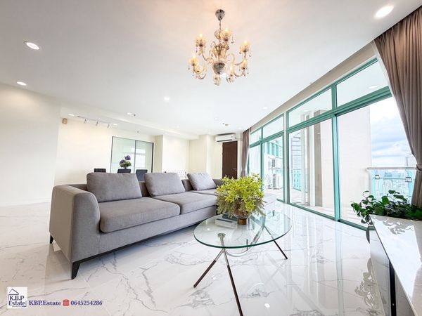 🏡✨ ให้เช่า Condo Chatrium Riversite -Residence 📍 คอนโดหรูขนาดใหญ่ พื้นที่ 200 ตร.ม. 🛏️ 3 ห้องนอน | 🛁 3 ห้องน้ำ 💰 ค่าเช่า 180,000 บาท/เดือน