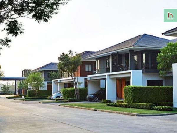 Baan Setthasiri Charan - Pinklao, 84 sq m, 4 bedrooms, 4 bathrooms, 17.9 million, fully furnished, quality society, luxurious central area, near Central Pinklao, Siriraj and Si Rat Expressway.