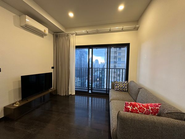 For rent, Park Origin Thonglor, price 43,000 baht, near BTS Thonglor.