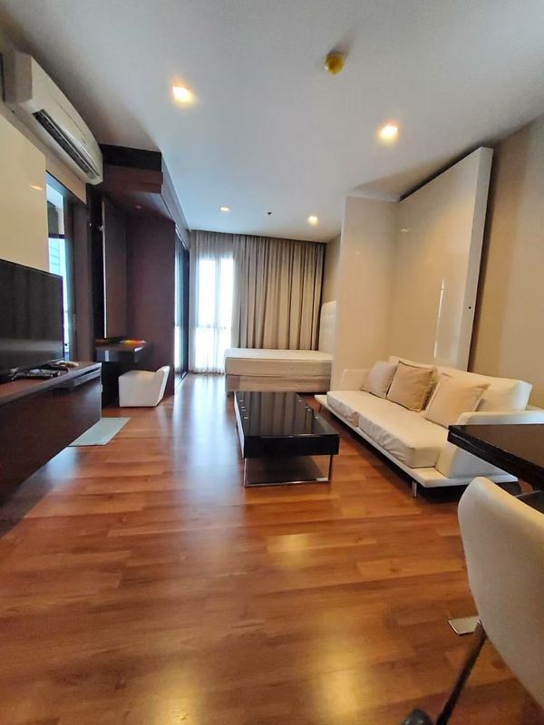 Best Price 🔥For sale Ivy Ampio fully furnished high floor city view, ready to move in ‼️DS4033 | Line @Dstay