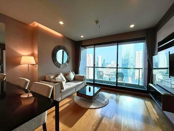 FQ ขายคอนโด The Address Sathorn ราคา 13,550,000 บาท [KOs260671]
